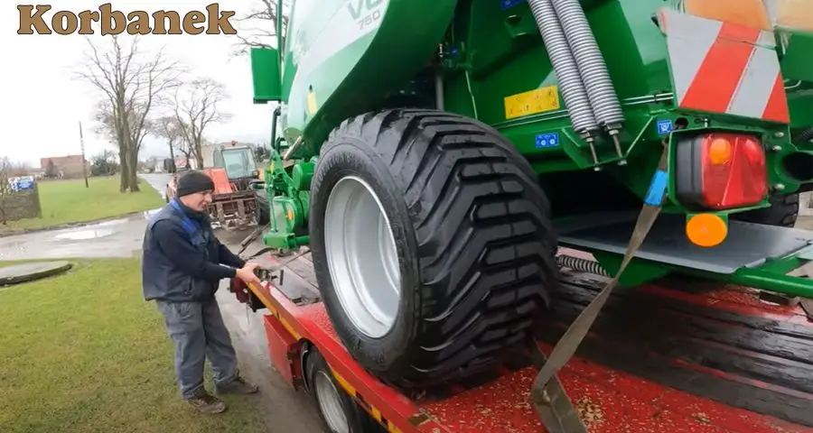 Pan Daroiusz zdecydował się na zakup prasy McHale V6 750 od Korbanek