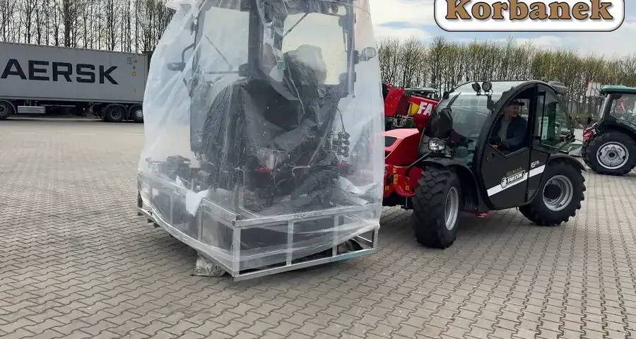 Dostawa ciągnikó Aupax z Chin