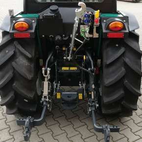 Dogodny tył ciągnika sadowniczego 4090 AF Arbos