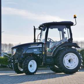 Ciągnik rolniczy Arbos 3055 Black Beauty dostępny w firmie Korbanek