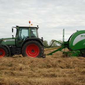 Zbiór trawy McHale F5400 na korbanek.pl