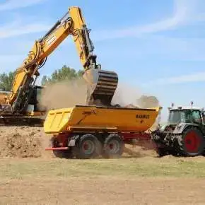 Przyczepa PBN 20 R , tandemowa do przewozu materiałow budowlanych ze stali Hardox