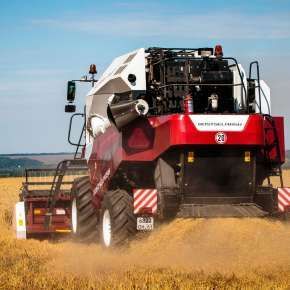 Rostselmash Nova 330 rozdrabniacz słomy na korbanek.pl