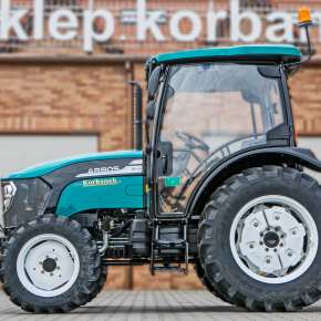 Ciągnik rolniczy Arbos 3075 Stage V widok z lewej strony