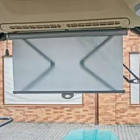 Ciągnik rolniczy Arbos 4090 Stage V widok na wyposażenie wnętrza kabiny