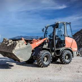 Ładowarka Atlas Weycor 320 Korbanek na placu