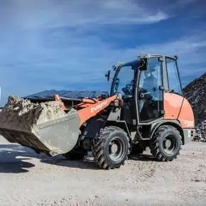Ładowarka Atlas Weycor 320 Korbanek na placu