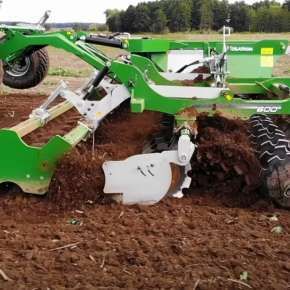 Brona talerzowa Megatron UT 600 na polu