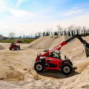 Faresin compact 7.30 C praca z łyżką na żwirowni