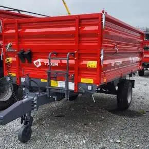 T703A/1 firmy Metal-Fach to jednoosiowa wywrotka rolnicza o ładowności 3,8 tony