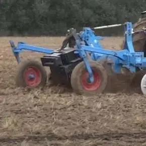 Lemken Topas podczas pracy