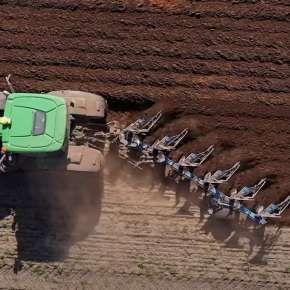 Orka pługiem Lemken na korbanek.pl