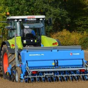 Rabe Ecodrill na polu 