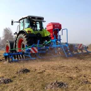 Regenerator łąki Carre Prairial z siewnikiem