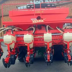Siewnik punktowy SOLA VELOX 8-rzędowy rozłożony