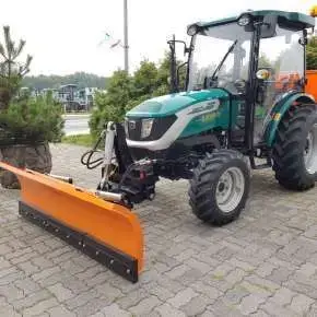 Spychacz czołowy do odśnieżania dróg i ulic firmy HYDRAMET model T-218/2 www.korbanek.pl