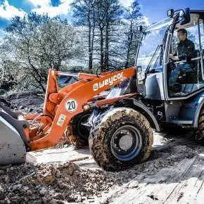 Atlas Weycor ładowarka koła widok z boku