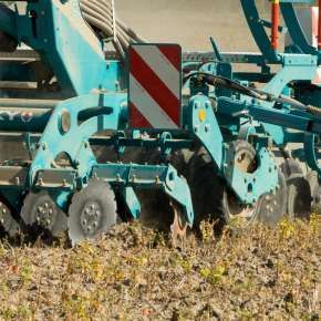 Widok na sekcje robocze agregatu talerzowego