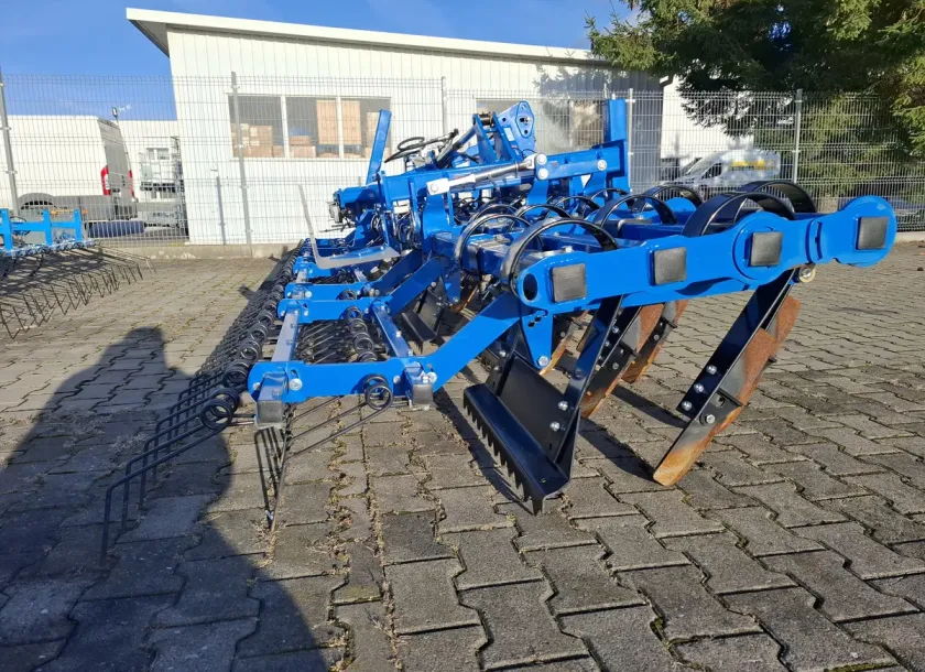 Noże do wertykulacji gleby (napowietrzanie gleby)