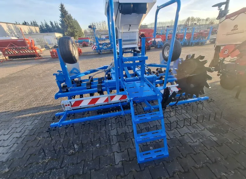 Schody dostępowe składane