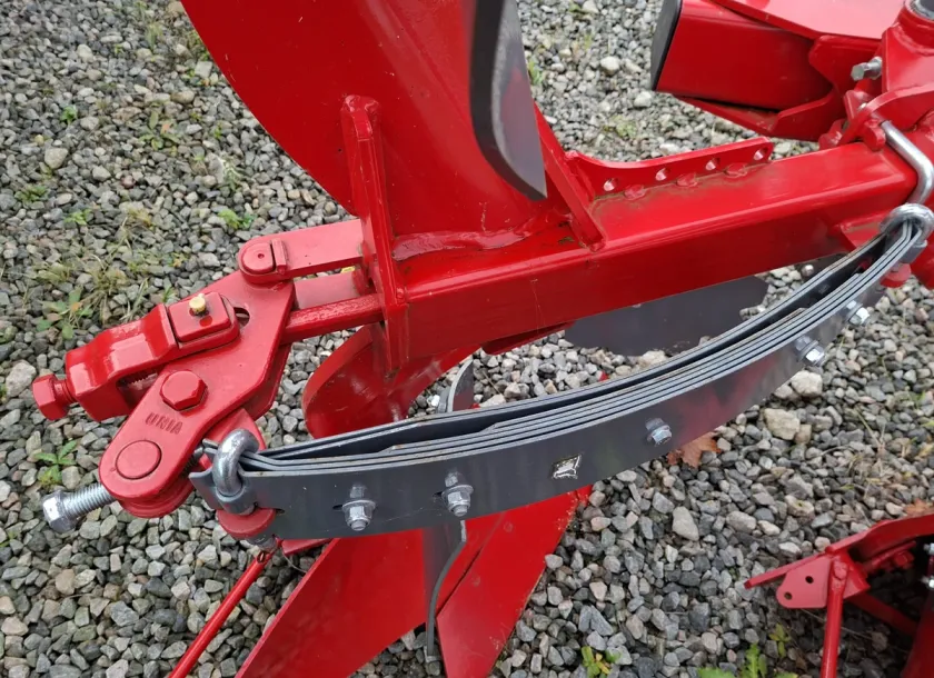Pług zawieszany obracalny obrotowy Unia Group Ibis XXLS 4+1 zabezpieczenie resorowe non-stop Pięcioskibowy pług