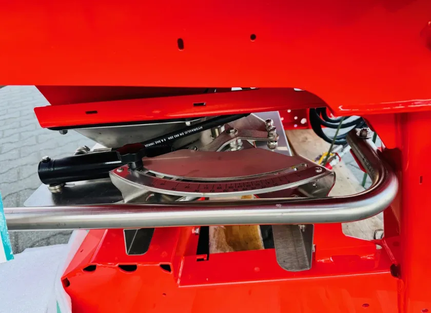 Rozsiewacz zawieszany do nawozów Maschio Gaspardo PRIMO SM 209 plac korbanek