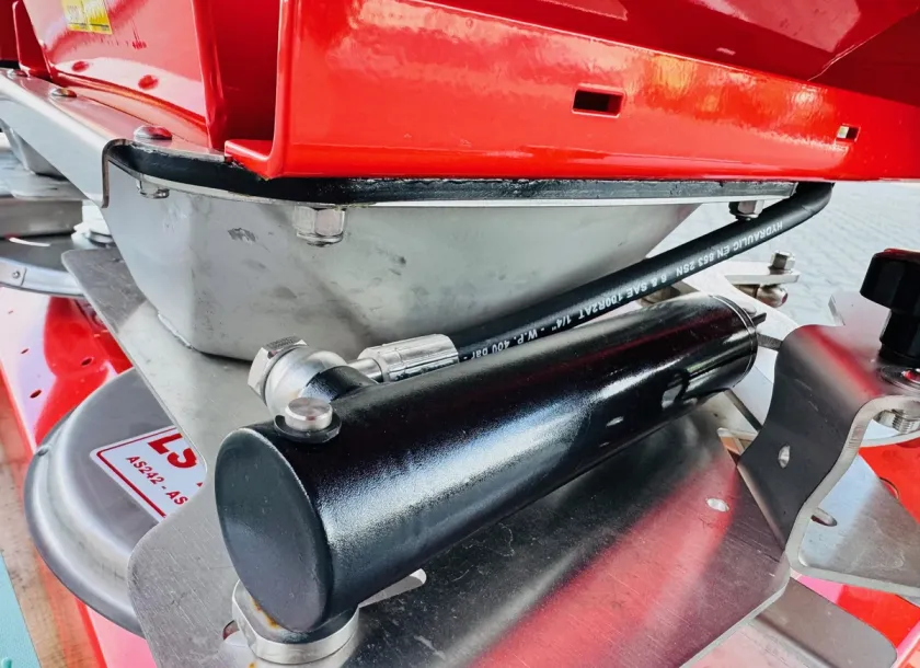 Rozsiewacz zawieszany do nawozów Maschio Gaspardo PRIMO SM 209 plac korbanek