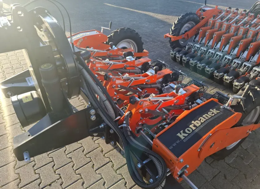 Siewnik do warzyw STANHAY X30, 4-rzędowy, pneumatyczny