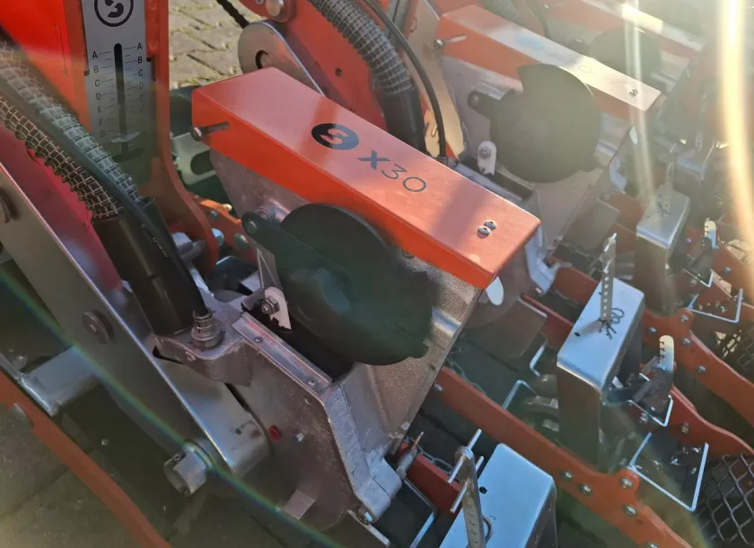 Aparat rozdzielający nasiona siewnik STANHAY X30