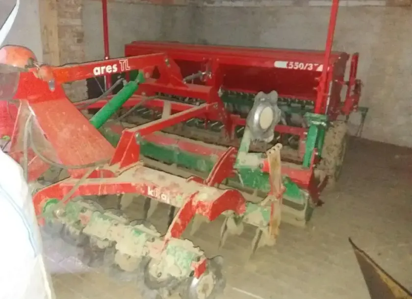 Używany Agregat uprawowo-siewny ECO T 550 D Kraj , rok produkcji 2012