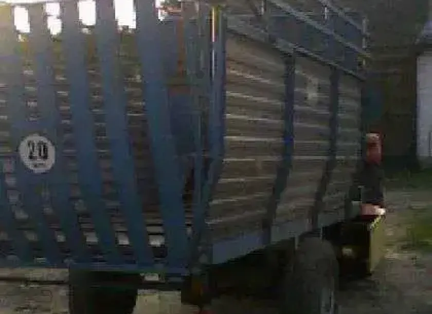 uzywana przyczepa kosząco-zbierająca Zamet 2000 r oferta sprzedaży