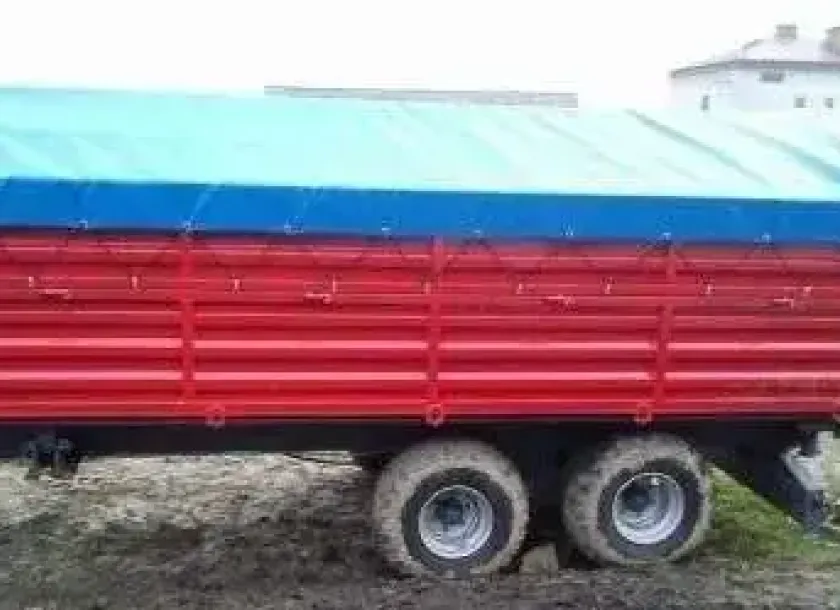 używana przyczepa tandem 10 ton  do przeładunku materiałów sypkich