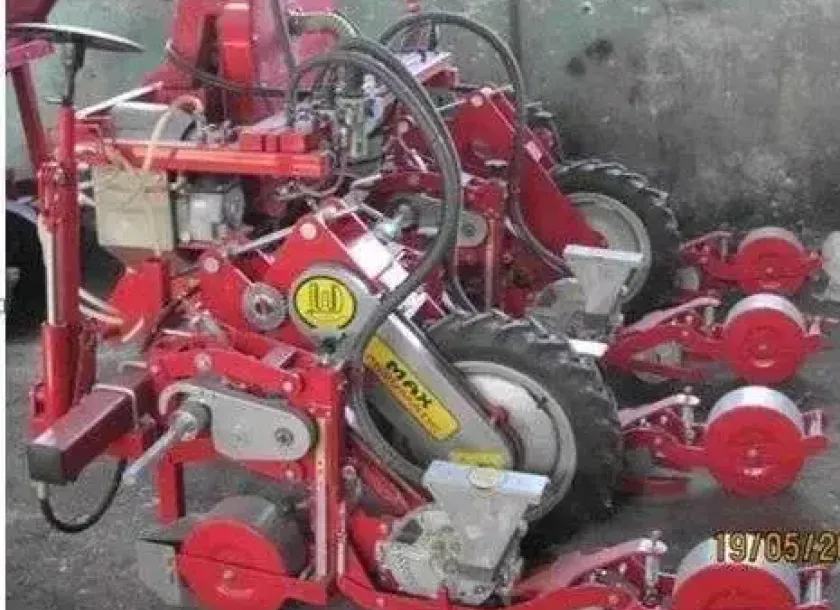  Siewnik do warzyw MAX PNEUMATIC SP-4, S-156 2007 r