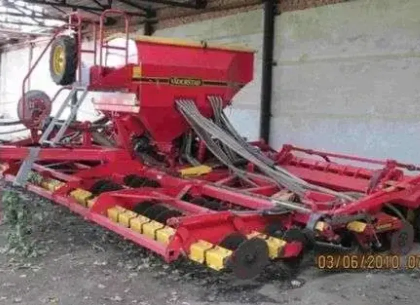 Siewnik zbożowy pneumatyczny Vaderstad Rapid RDA-800S 2007 r sprzedam