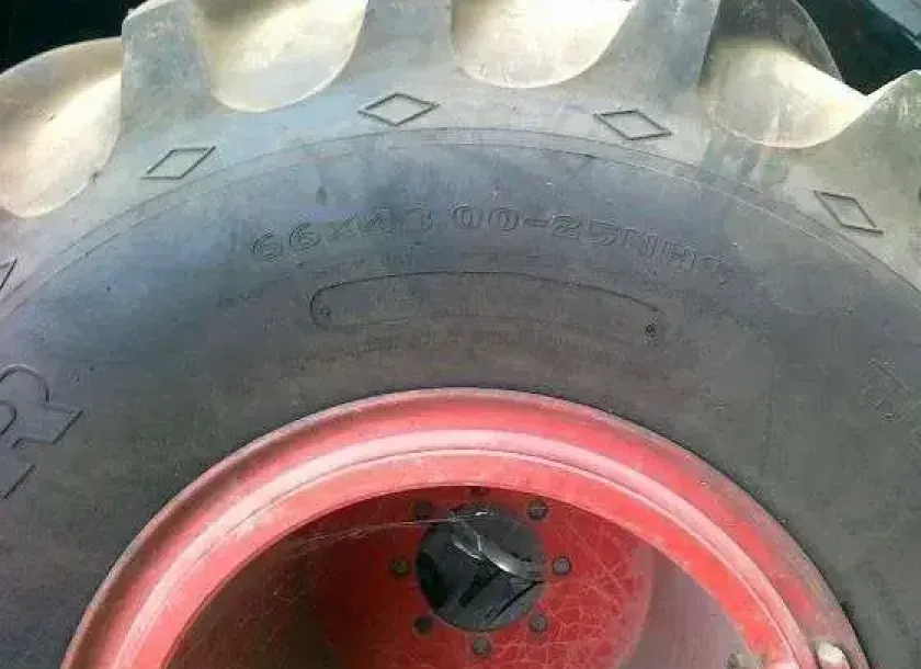 Widok felgi w kołach bliźniaczych Goodyear Okazja super cena maszyny używane korbanek.pl
