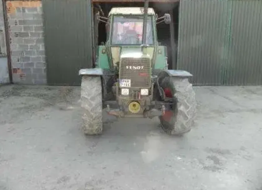Traktor rolniczy Fendt 311 