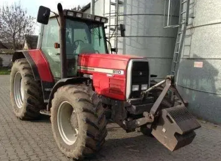 Kultowy Ciągnik Rolniczy Massey Ferguson 8110