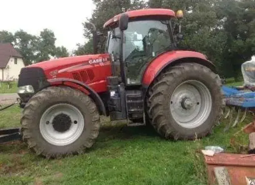 Ciągnik Puma Case używany model 185 CVX 