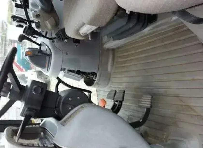 Wnętrze używane CSE MXU 135