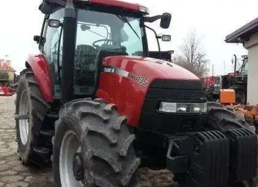 Przud ciągnika używanego marki CASE typ MXU 135