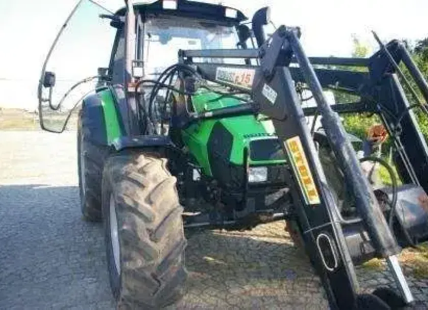 Deutz Fahr Agrotron 100 z ładowaczem Stoll