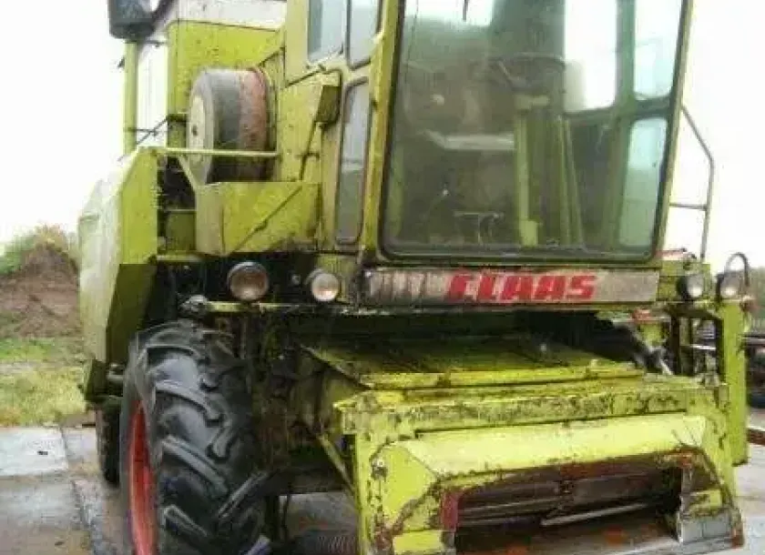 Używany Kombajn zbożowy Claas Dominator 80
