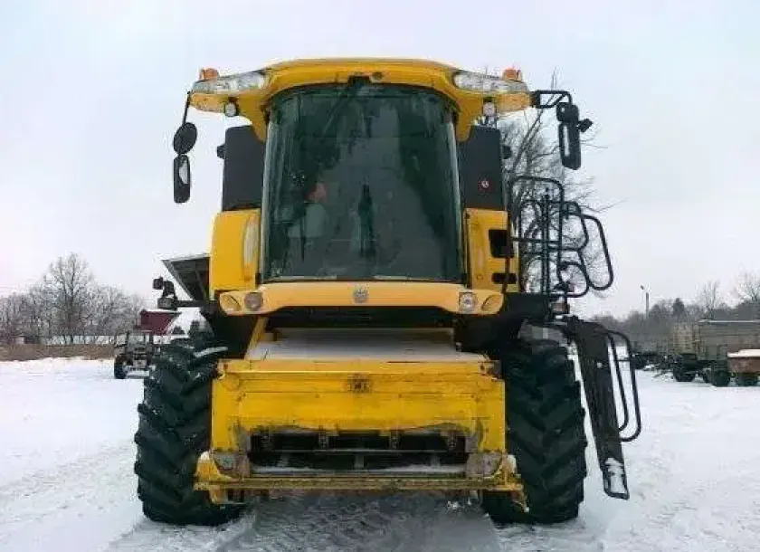 Kombajn zbożowy New Holland CX840 ogłoszenie korbanek.pl