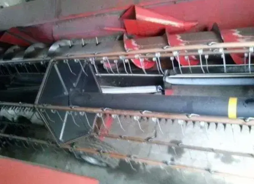 Header heder massey ferguson 38 260KM dobry stan
