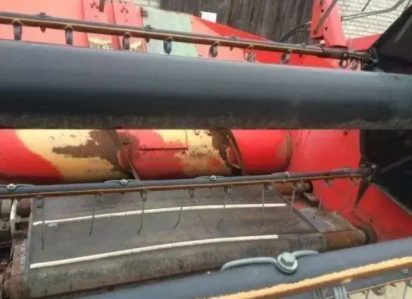 heder kombajnu zbożowego massey ferguson 7256 al header korbanek.pl