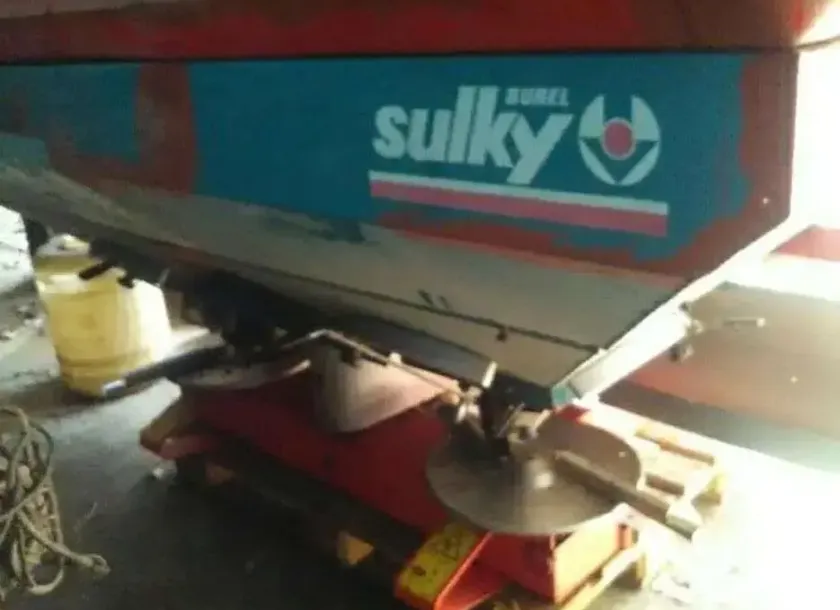 Rozsiewacz dwutalerzowy używany SULKY PRIMA