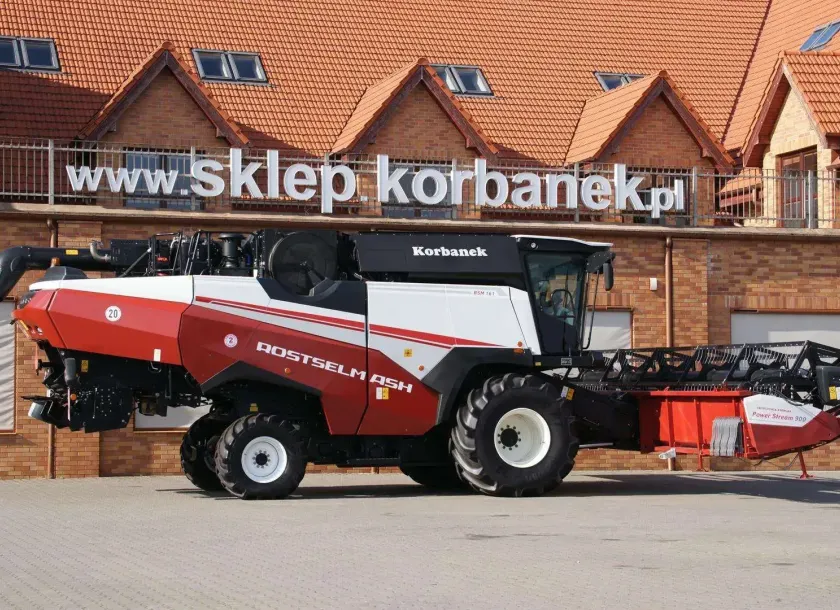 kombajn zbożowy Rostselmash RSM 161 www.korbanek.pl