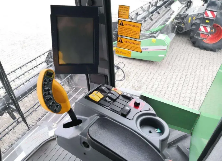 Terminal obsługowy - Fieldstar w kombajnie Fendt 8370 P