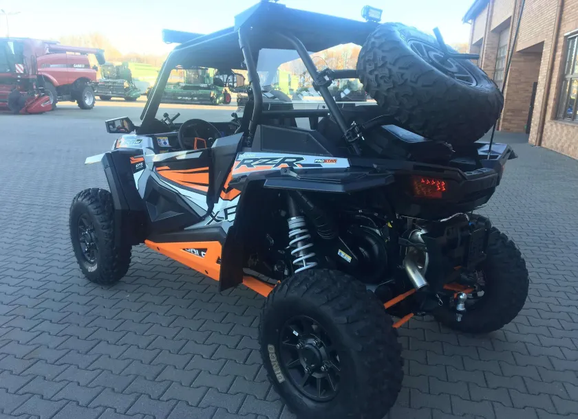 lewy tył Quada Polaris RZR XP Turbo EPS - Limited Edition koło zapasowe