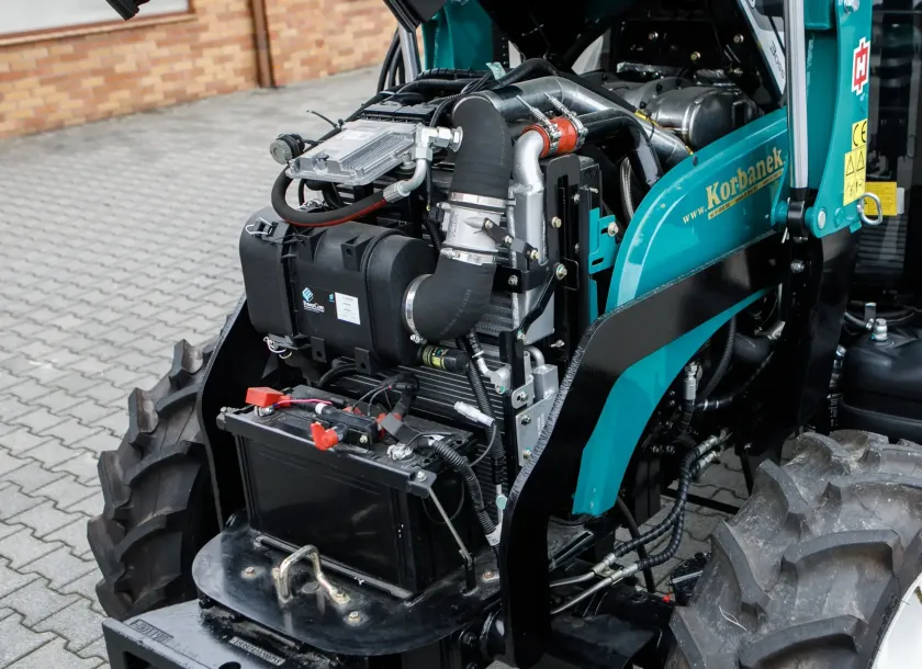 Silnik marki Doosan ciągnika rolniczego Arbos 3055